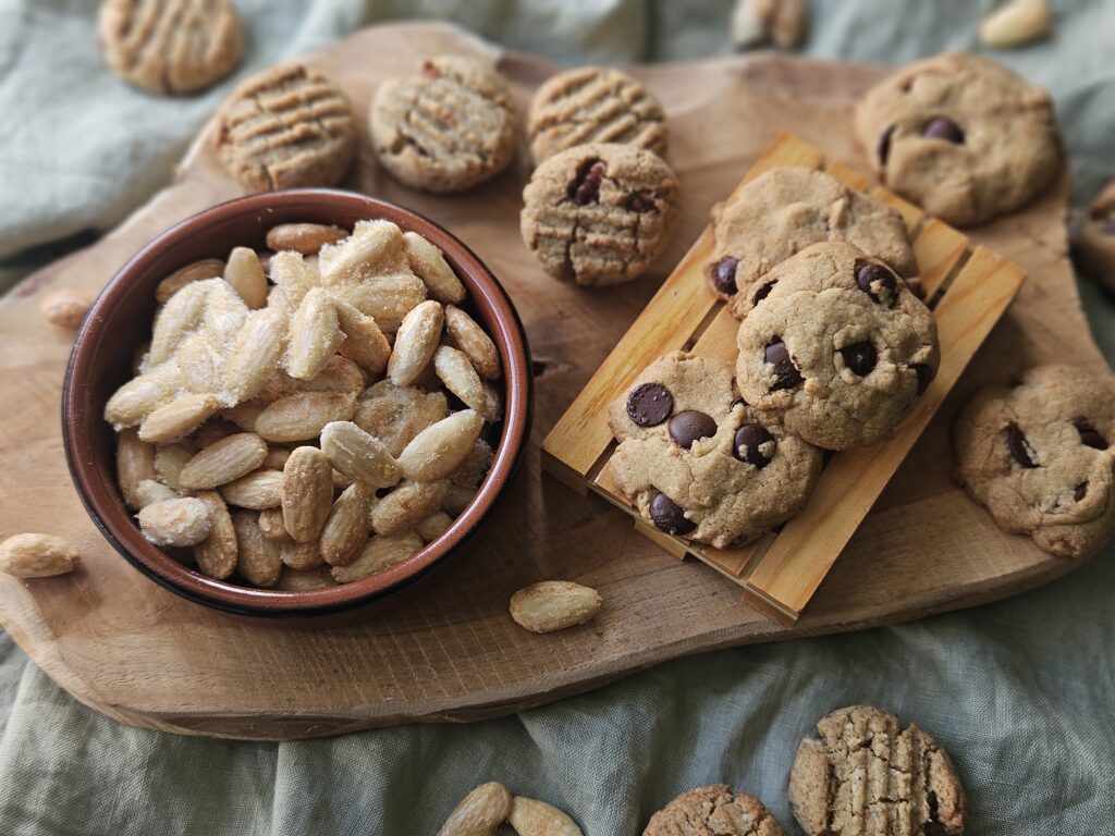 Bielkové mandle a žĺtkové cookies
